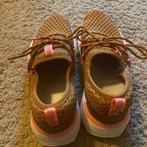 Sorel Kinetic Impact Lace